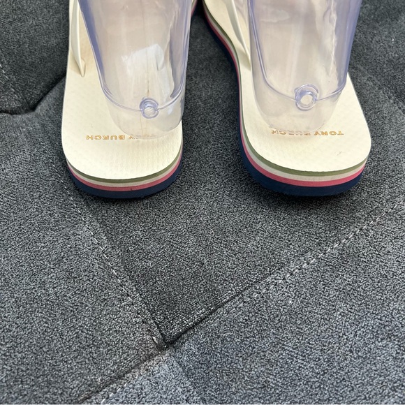 Tory Burch White Sandals Flip Flops Thongs - Picture 7 of 8